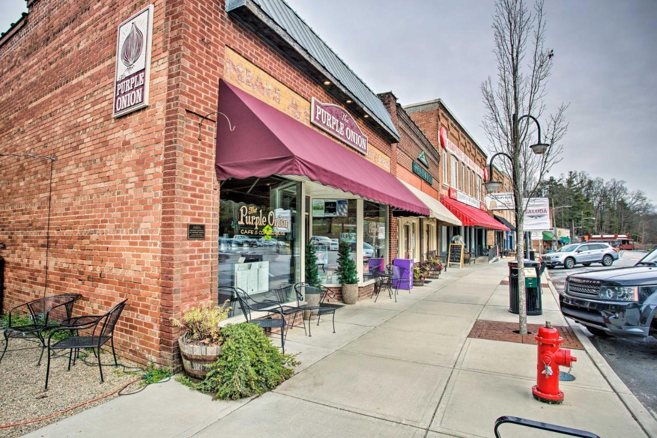 Saluda Main Street Retreat - Central Location! Luaran gambar